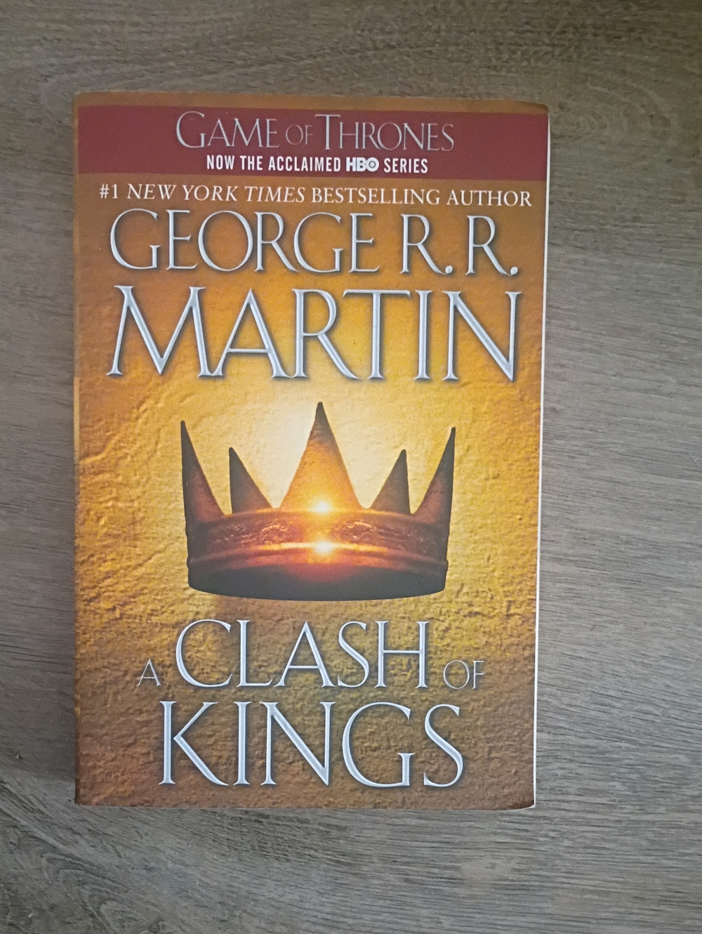 George R.R. Martin - A Clash of Kings (Game of Thrones) - Gold/Orange Cover